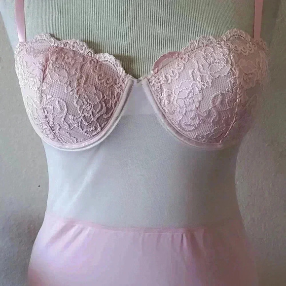 Pink slip dress - Picture 3 of 8